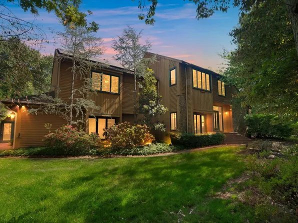 22 Schooner Landing Rd, Galloway, NJ 08205