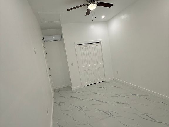 4th image of 4019 34th St SW #1