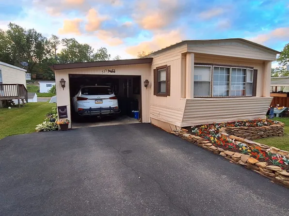 513 Mount Vernon Dr, Imperial, PA 15126