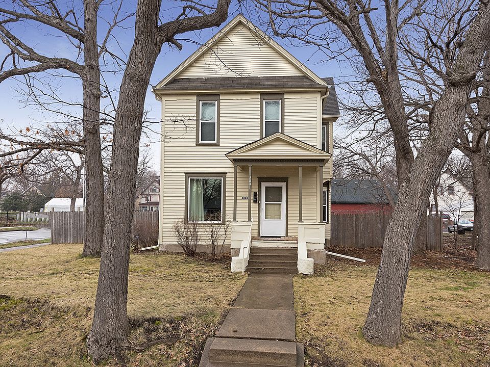 1st image of 3001 Emerson Ave N
