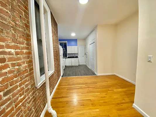 Rented by CJ Net Inc. | media 15