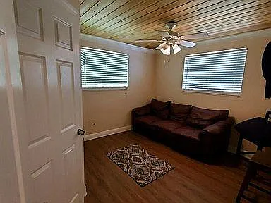 1285 Creech Rd — Photo 5