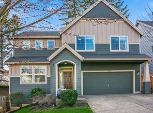 15752 SE Chelsea Morning Dr, Happy Valley, OR 97086