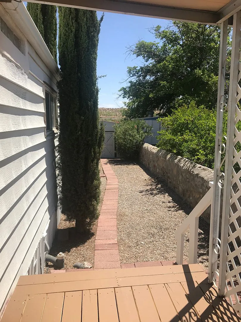 Vista Real — Photo 3