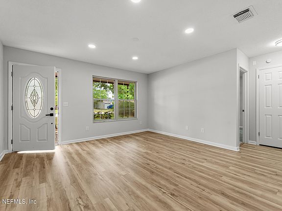5th image of 11579 GWYNFORD Lane