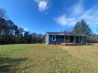3551 Byrd Rd, Roaring River, NC 28669