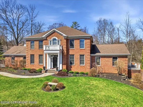 110 Mountain View Pl, East Stroudsburg, PA 18302