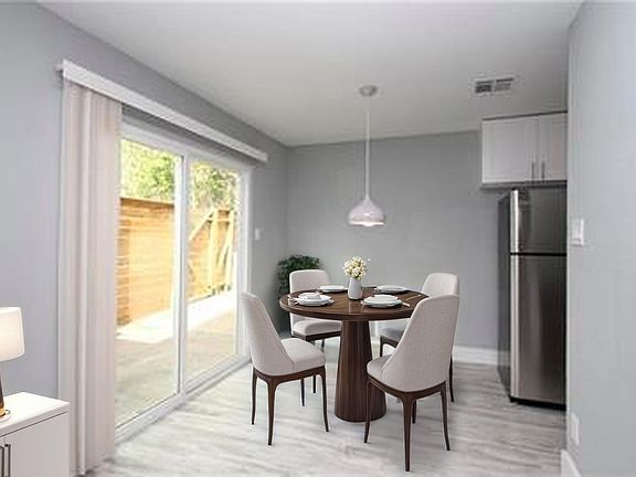 Virtually Staged - Dining Area