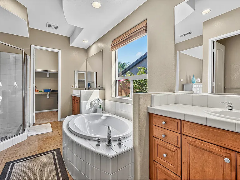 35831 Raphael Dr — Photo 14