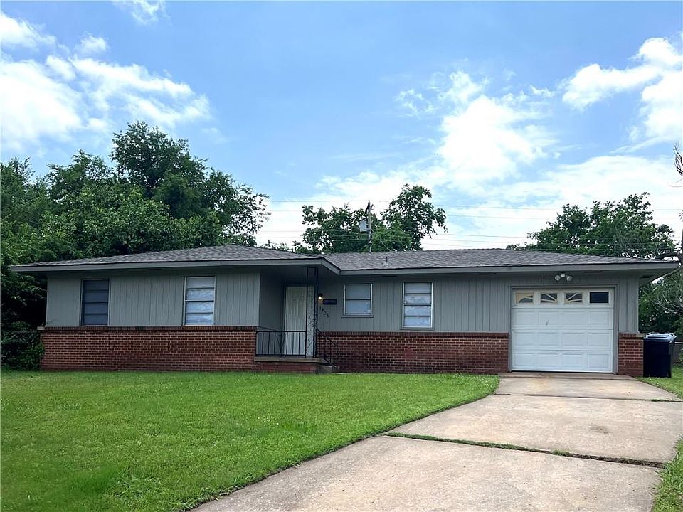 1st image of 1408 NE 31st St