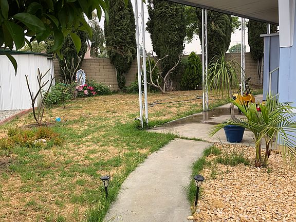 3rd image of 1630 S Barranca Ave Space 7