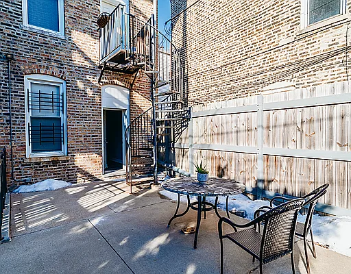 849 N Winchester Ave #2R — Photo 8