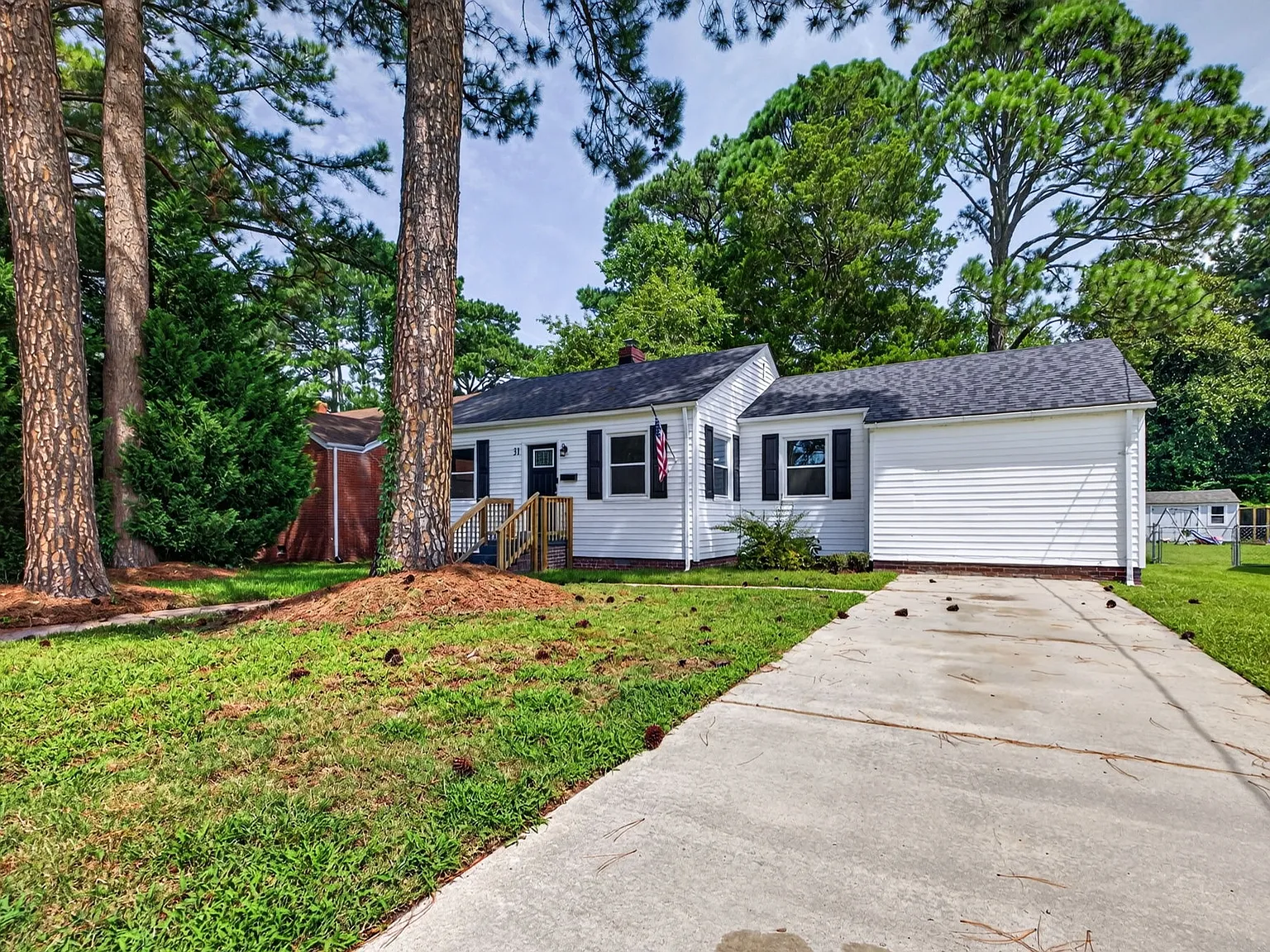 Greenbrier Rd, 31 - 1 — Photo 3