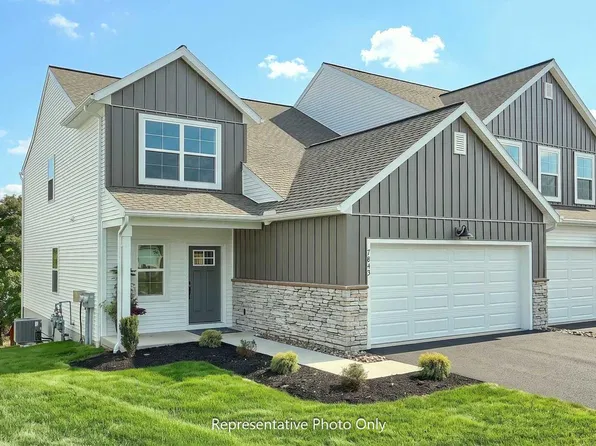 7833 Oak Brook Dr, Harrisburg, PA 17112