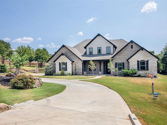 2nd image of 12680 Arbor Meadows Ln
