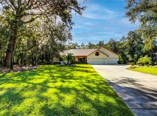 19 Deer Dr, Homosassa, FL 34446