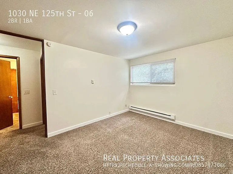 1030 NE 125th St #6 — Photo 12