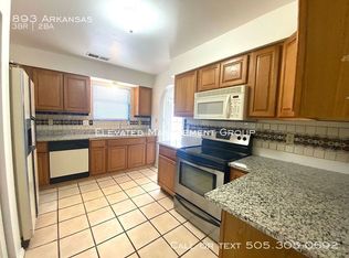 893 Arkansas St SE, Rio Rancho, NM 87124