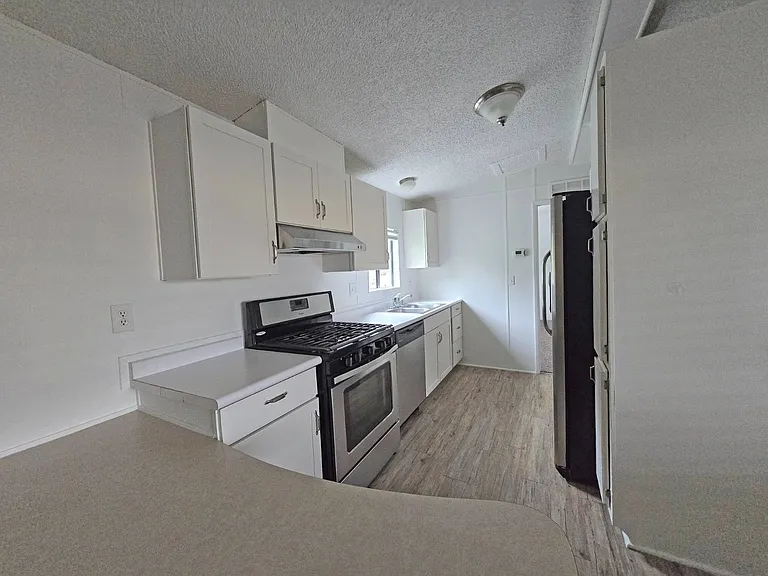 8633 E Brundage Ln #MH-2 — Photo 1