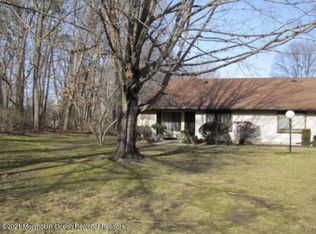 180 Amberly Dr UNIT A, Manalapan, NJ 07726