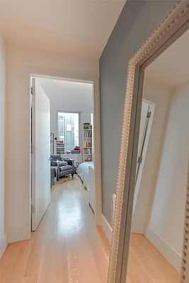 Rented by 212 Consulting Corp | media 47