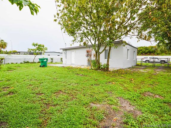 4th image of 2100 NW 167th St