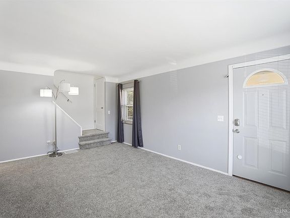 4th image of 1015 Woodbriar Ln
