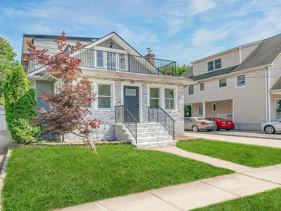 1st image of 80 Evergreen Avenue