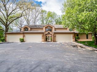 735 E Post Rd SE APT 4, Cedar Rapids, IA 52403