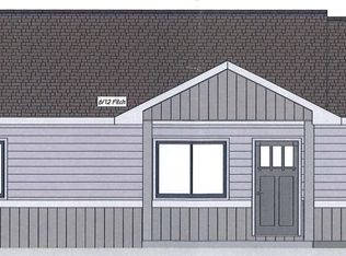 402 Knollwood Ave, Saint Croix Falls, WI 54024