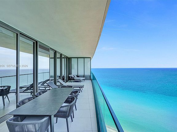 4th image of 18975 Collins Ave Unit 2303