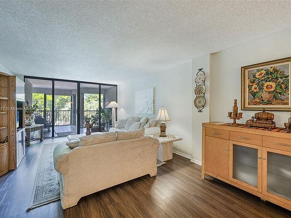 2nd image of 2802 N 46th Ave APT B422