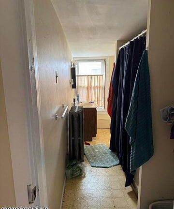 3rd image of 388 Lower Mulberry St