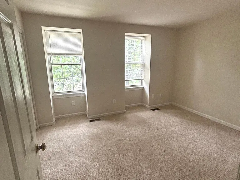3961 Conquest Ct — Photo 13