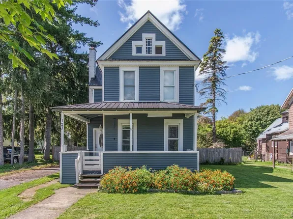 123 N Pleasant St, Watertown, NY 13601