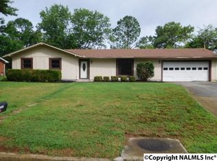 4610 Whitehall Dr NW, Huntsville, AL 35816