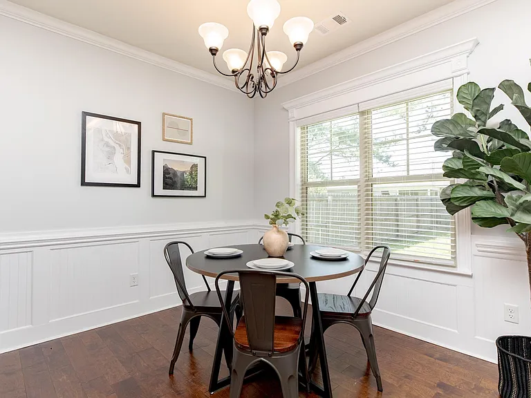 Open concept dining room/Kitchen