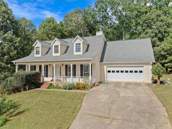 917 Lochwolde Ln, Bethlehem, GA 30620