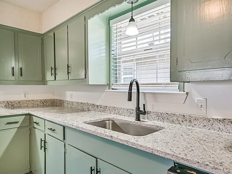 610 County Road 157 — Photo 11