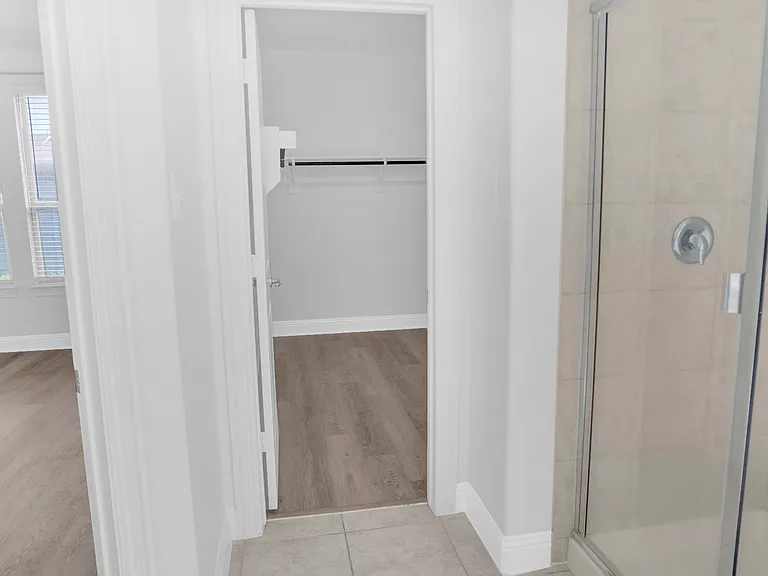 1520 Summit View Ln — Photo 8
