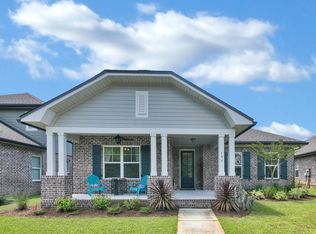 195 Oaktree Blvd, Freeport, FL 32439