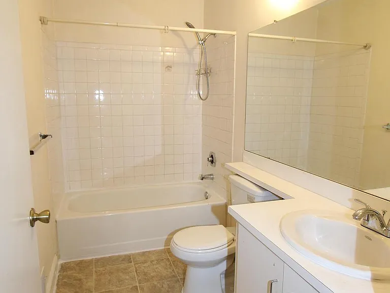 8 Joyner Ct — Photo 12
