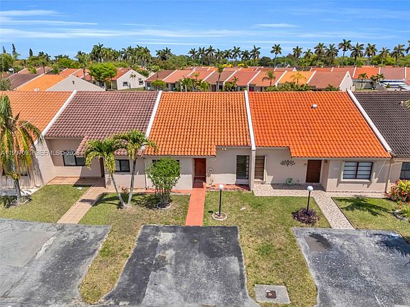 5th image of 6323 SW 147th Place Cir