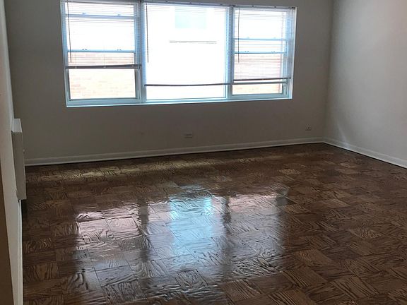 4th image of 720 Washington Blvd