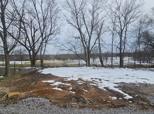 2121 Butler Rd, Hopkinsville, KY 42240