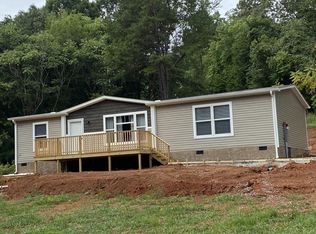 3899 Vineyard Rd, Lenoir City, TN 37772