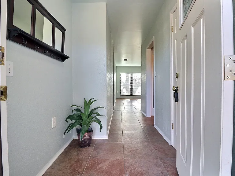 11025 White Sands St — Photo 3