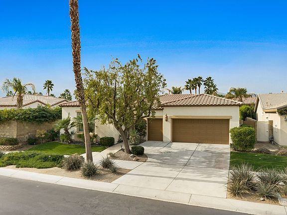 5th image of 60335 Desert Rose Dr