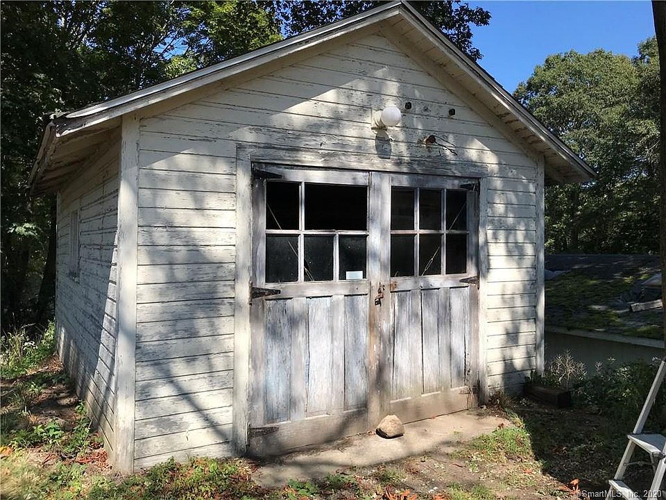 2nd image of 454 High St