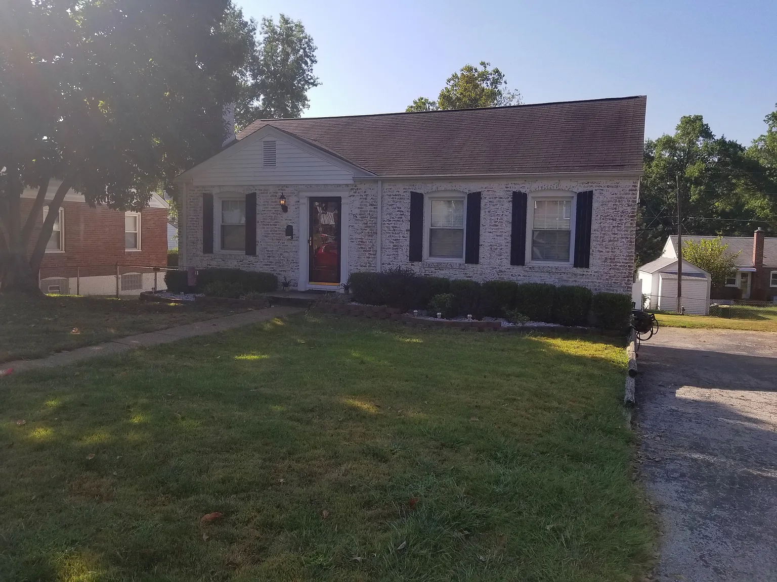 7124 Rhodes Ave photo 1